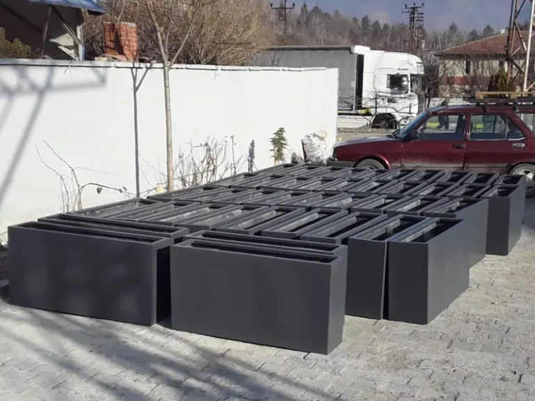 polyester çiçeklik orta boy füme